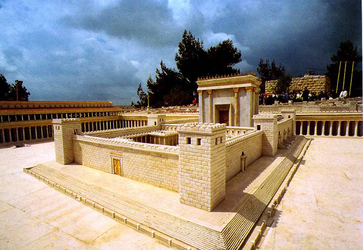 Model of Courtyard (Note the stairs and ballustrade).